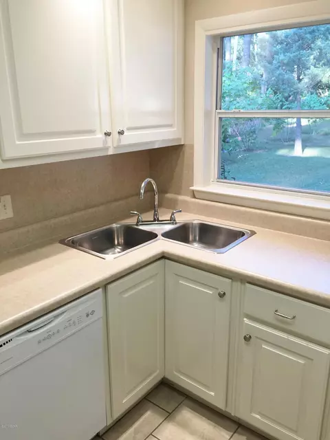 4976 Basswood Rd, Bascom, FL 32423 photo 12