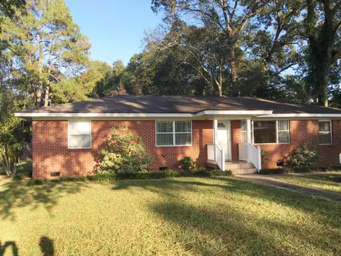 4976 Basswood Rd, Bascom, FL 32423 photo 1
