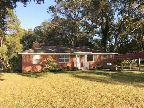 4976 Basswood Rd, Bascom, FL 32423 photo 2