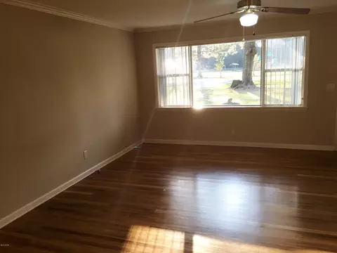 4976 Basswood Rd, Bascom, FL 32423 photo 5