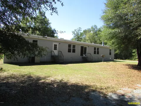 5934 Nichols Rd, Bascom, FL 32423 photo 2