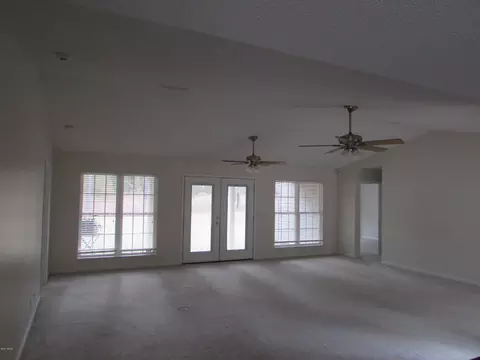 6840 Cox Rd, Bascom, FL 32423 photo 6