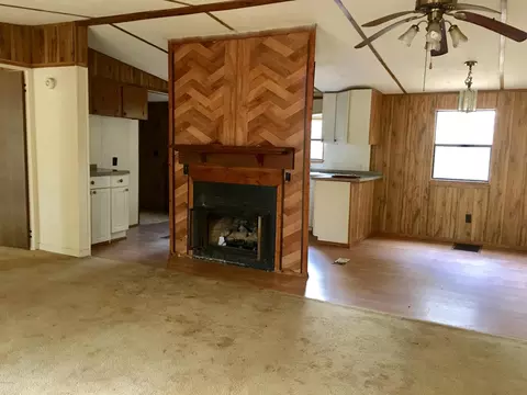 3365 Lakeshore Dr, Chipley, FL 32428 photo 8