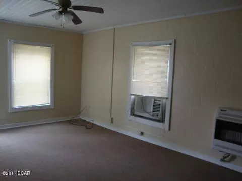 465 2nd St, Chipley, FL 32428 photo 8