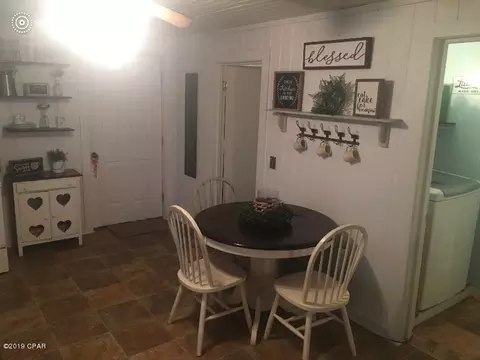 465 2nd St, Chipley, FL 32428 photo 6