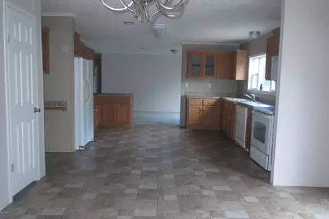 7221 Elder Ct, Youngstown, FL 32466 photo 3