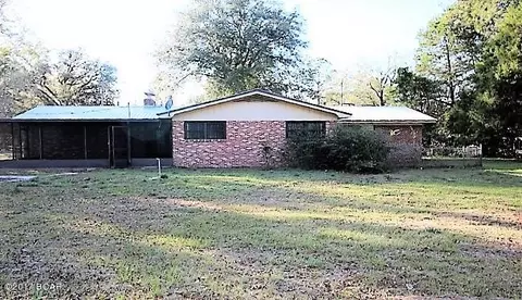 769 3rd St, Chipley, FL 32428 photo 2