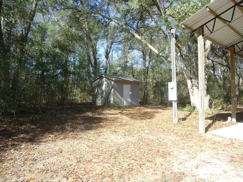 6900 Mattie Pond, Bascom, FL 32423 photo 3