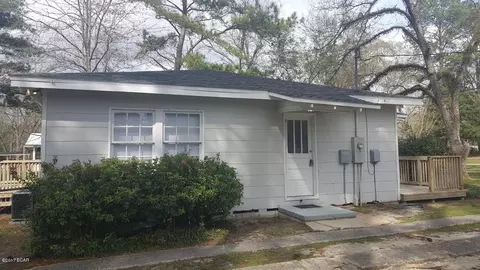 682 Main St, Chipley, FL 32428 photo 13