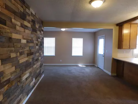 682 Main St, Chipley, FL 32428 photo 5