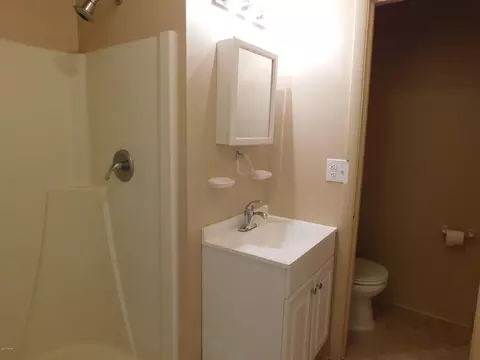 682 Main St, Chipley, FL 32428 photo 9