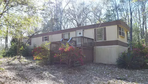 2374 Suggs Rd, Chipley, FL 32428 photo 1