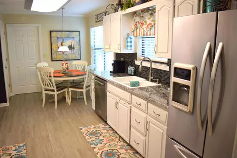 783 5th St, Chipley, FL 32428 photo 4