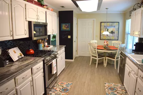 783 5th St, Chipley, FL 32428 photo 3