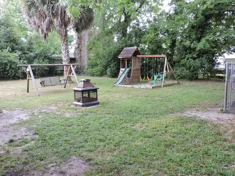 778 7th St, Chipley, FL 32428 photo 19