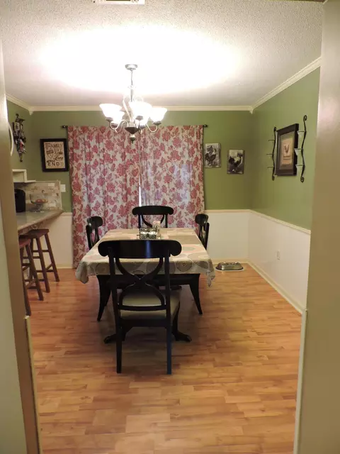 778 7th St, Chipley, FL 32428 photo 5