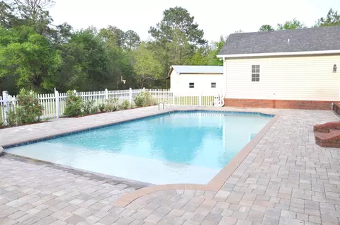 1032 Brickyard Rd, Chipley, FL 32428 photo 3