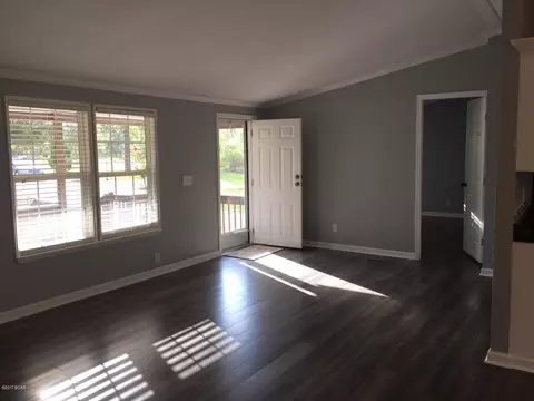 4909 Partridge Pl, Chipley, FL 32428 photo 9
