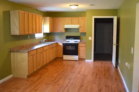 2585 Mcclain St, Cottondale, FL 32431 photo 2