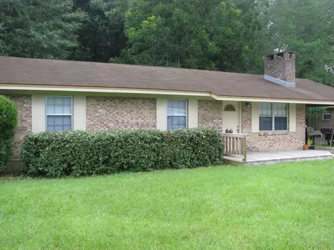 781 Gilbert Dr, Chipley, FL 32428 photo 3
