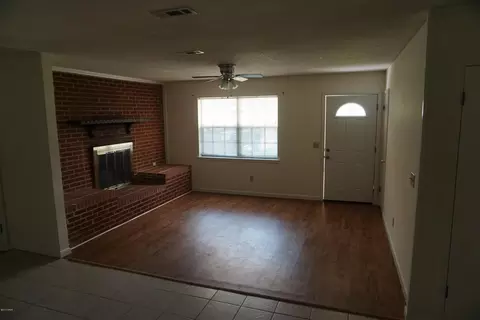 781 Gilbert Dr, Chipley, FL 32428 photo 7