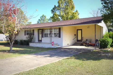 817 Maple St, Chipley, FL 32428 photo 17