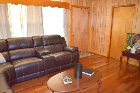 817 Maple St, Chipley, FL 32428 photo 3