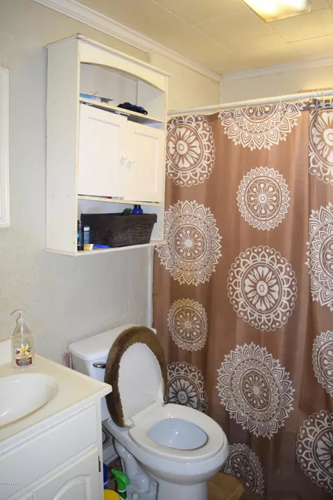 818 S 8th St, Chipley, FL 32428 photo 7