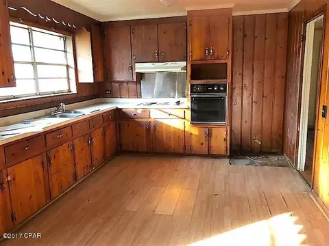 5281 10th St, Malone, FL 32445 photo 6
