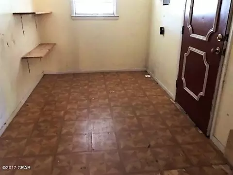 5281 10th St, Malone, FL 32445 photo 10