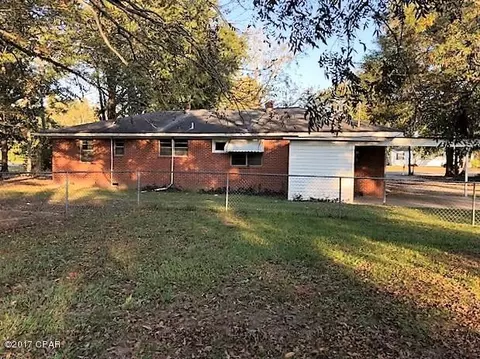 5281 10th St, Malone, FL 32445 photo 2