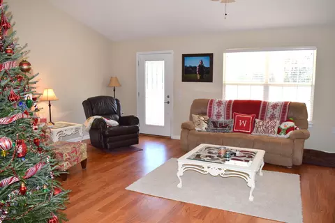 1742 Gainer Rd, Chipley, FL 32428 photo 3