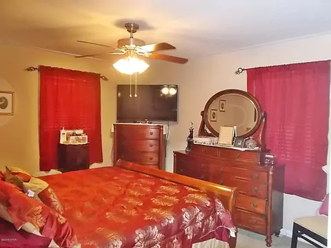 5395 Hummingbird Rd, Bascom, FL 32423 photo 10