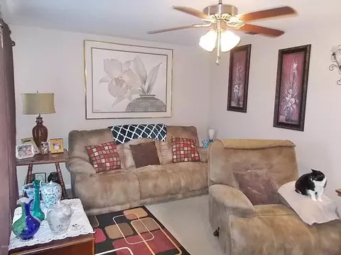 5395 Hummingbird Rd, Bascom, FL 32423 photo 2