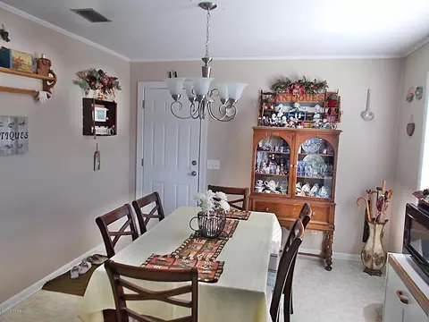 5395 Hummingbird Rd, Bascom, FL 32423 photo 6
