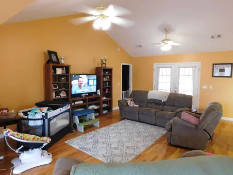 1747 Cane Mill Rd, Chipley, FL 32428 photo 3