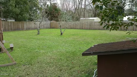 501 E 4th St, Lynn Haven, FL 32444 photo 9