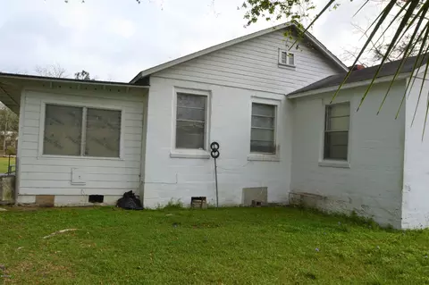 417 6th St, Chipley, FL 32428 photo 12