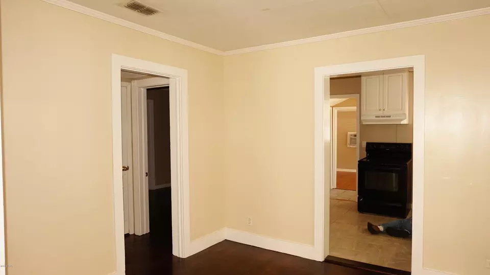  1204 E 6th St, Panama City, FL 32401 photo 4