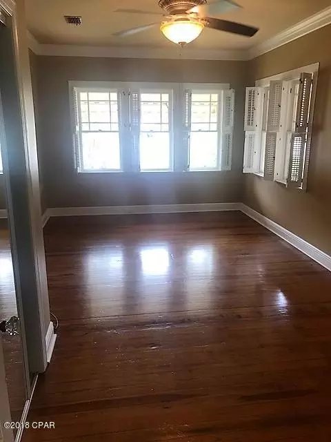 794 3rd St, Chipley, FL 32428 photo 7