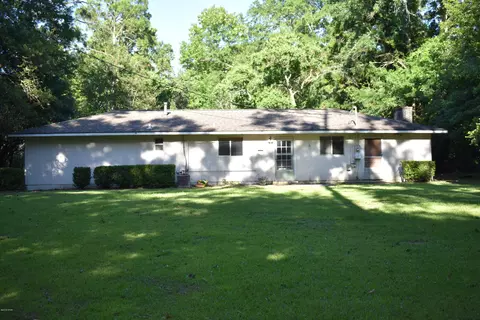 844 Maple St, Chipley, FL 32428 photo 4
