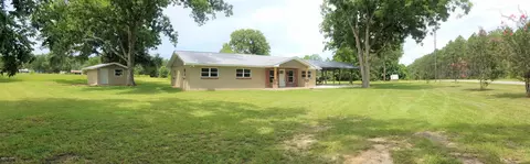 1833 Piney Grove Rd, Chipley, FL 32428 photo 2