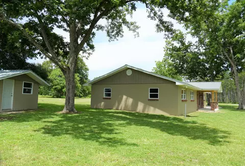 1833 Piney Grove Rd, Chipley, FL 32428 photo 4