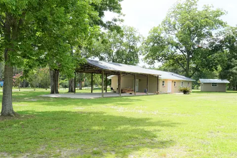 1833 Piney Grove Rd, Chipley, FL 32428 photo 9