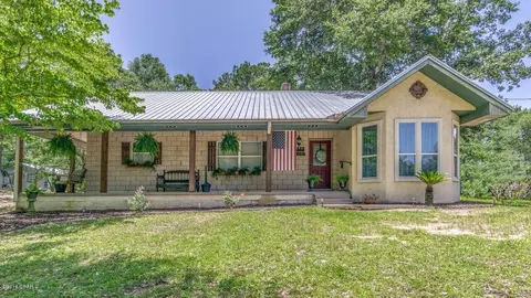 3822 Bunyon Dr, Chipley, FL 32428 photo 1