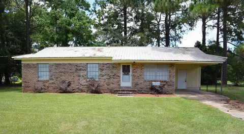 1232 Grace Ave, Chipley, FL 32428 photo 1