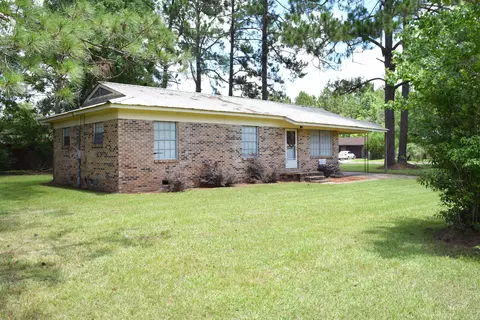 1232 Grace Ave, Chipley, FL 32428 photo 2