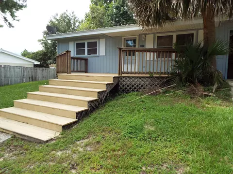 1811 Paris Ln, Chipley, FL 32428 photo 9