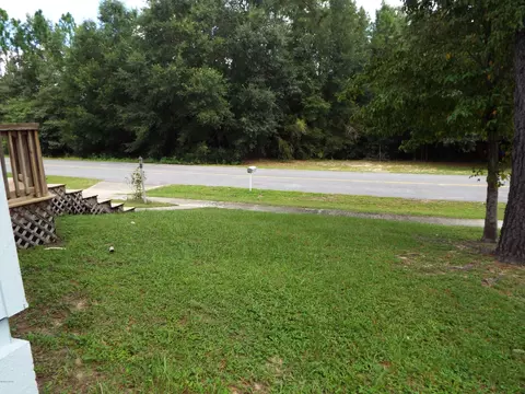1811 Paris Ln, Chipley, FL 32428 photo 6