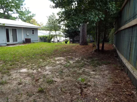 1811 Paris Ln, Chipley, FL 32428 photo 26